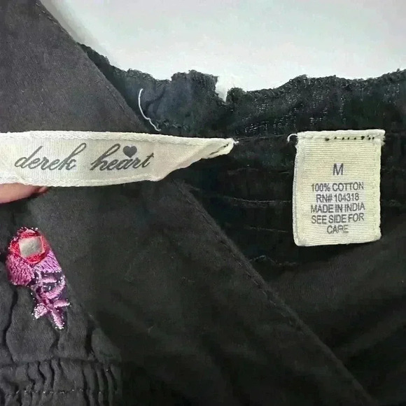 Derek Heart Embroidered Dress (Q3)​ - Picture 4 of 8